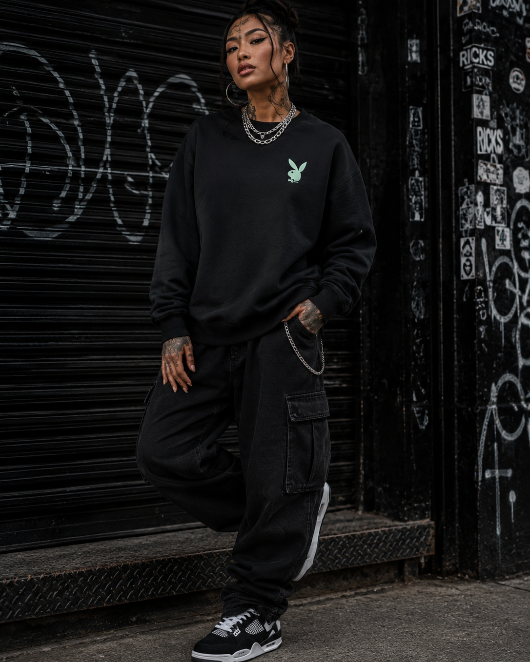 Playboy Gaze felpa unisex nera girocollo grafica archive