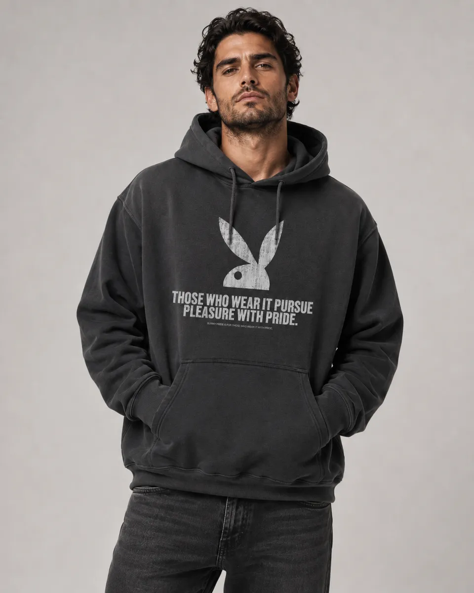 Playboy Bunny Pursue felpa cappuccio nera unisex