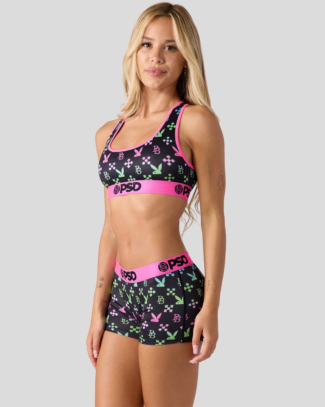 Playboy x PSD Emblem reggiseno sportivo nero stampa