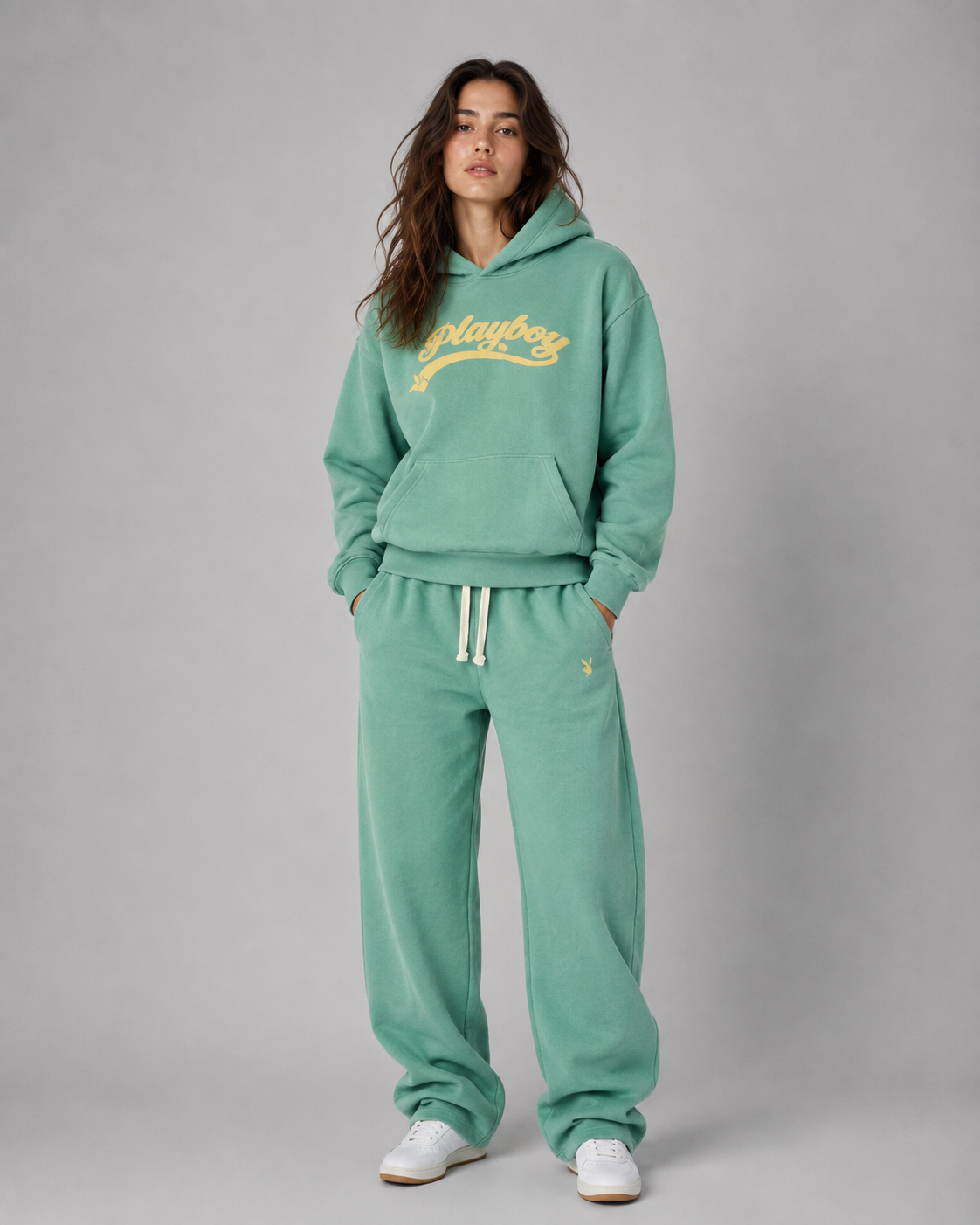 Playboy Logo Set tuta azzurra felpa e joggers unisex